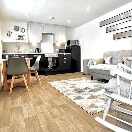 Central, Stylish - 2 Bed Property, The Stable @ Warrenfield, Free Wifi & Parking Orkney Exteriör bild