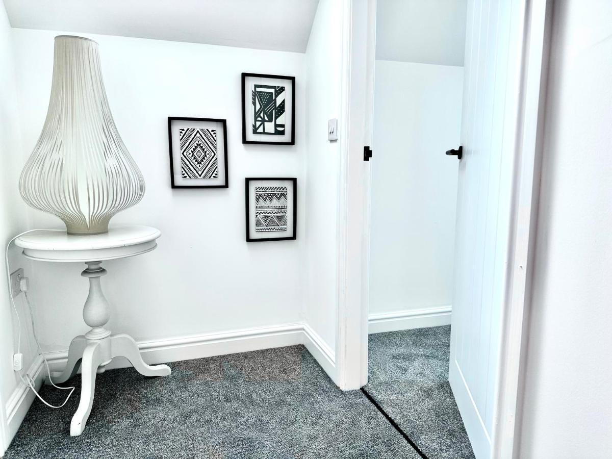 Central, Stylish - 2 Bed Property, The Stable @ Warrenfield, Free Wifi & Parking Orkney Exteriör bild